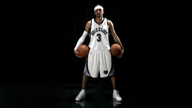 爱游戏下载-“埃尔斯·霍斯特：南非羚羊队的关键中场英雄”